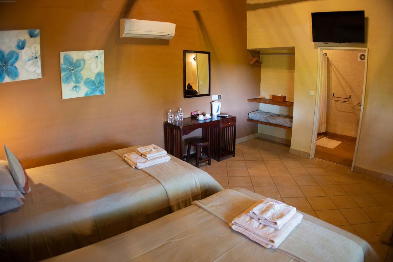 Island Safari Lodge Maun Exteriér fotografie